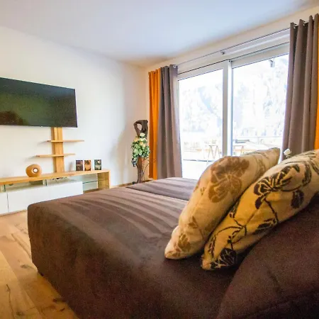 Runhof Living By Interhome Λάνγκενφελντ